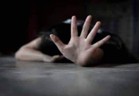 صدمة في الجزائر بعد اغتصاب معلمات داخل مساكنهن